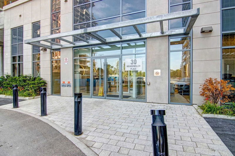 Preview image for 30 Meadowglen Pl #415, Toronto
