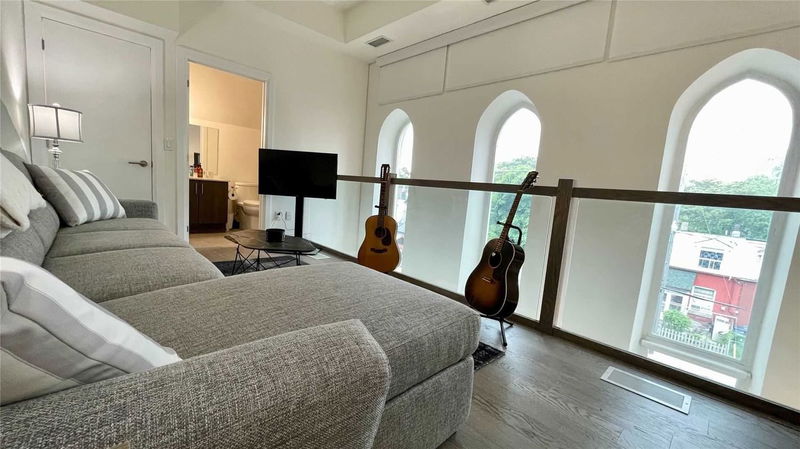 Preview image for 175 Jones Ave #1, Toronto