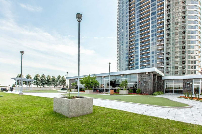 Preview image for 125 Village Green Sq #3004, Toronto