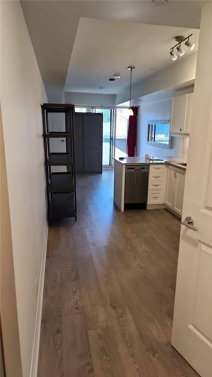 Preview image for 1400 Kingston Rd #207, Toronto