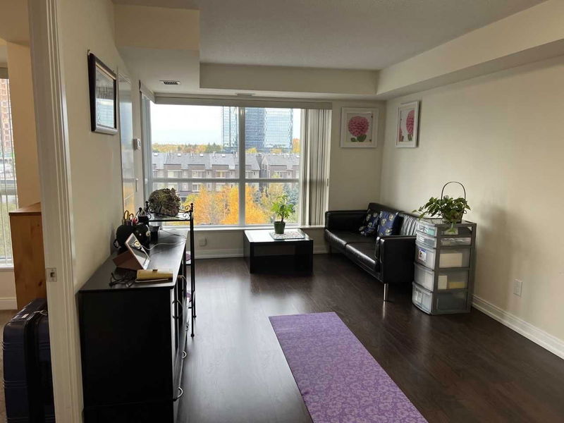 Preview image for 151 Village Green Sq #506, Toronto