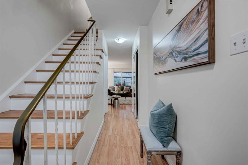 Preview image for 301 Washburn Way #52, Toronto