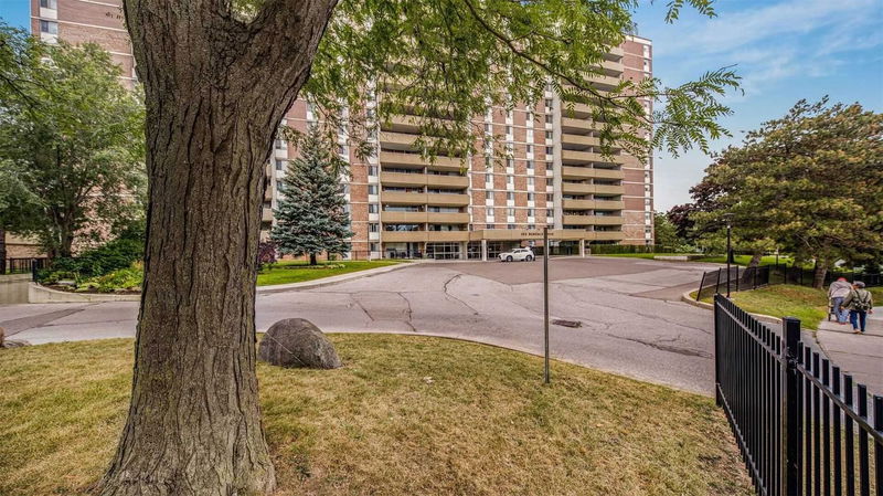 Preview image for 120 Dundalk Dr #1210, Toronto