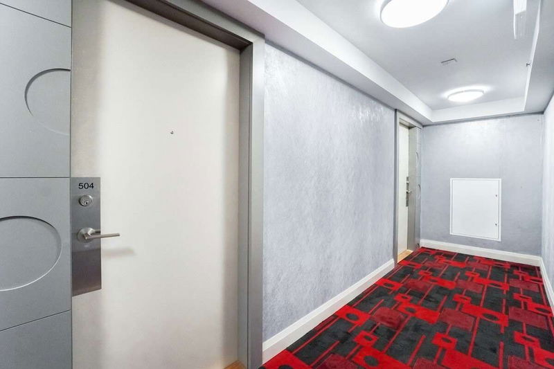 Preview image for 30 Meadowglen Pl #504, Toronto