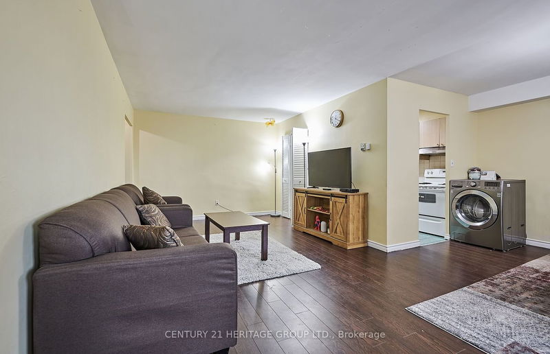 Preview image for 1 Massey Sq #804, Toronto