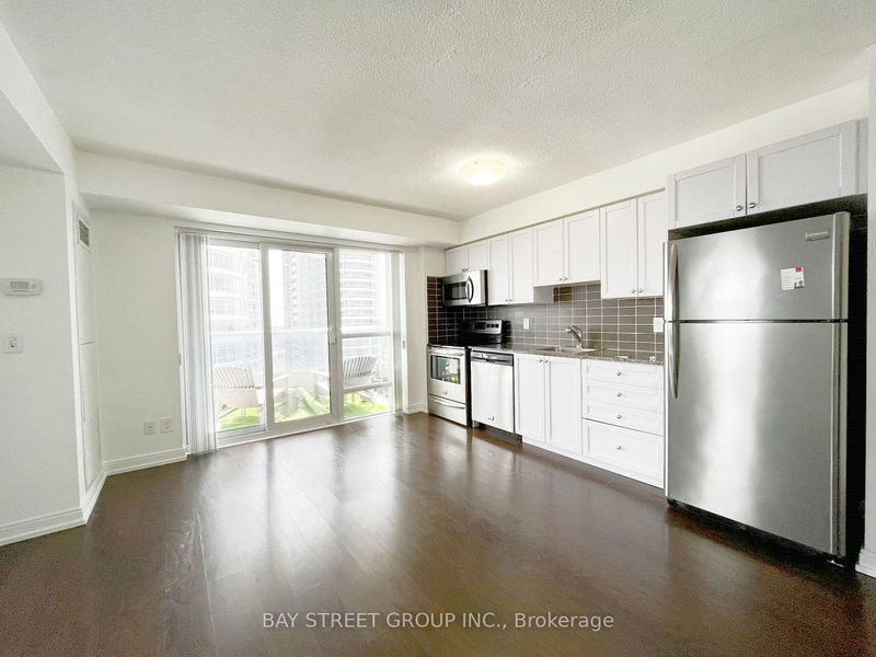 Preview image for 151 Village Green Sq #2402, Toronto