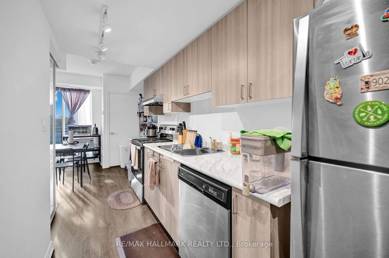 Preview image for 1 Falaise Rd #502, Toronto