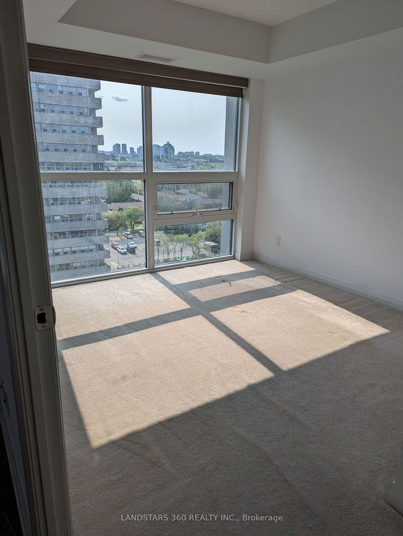 Preview image for 30 Meadowglen Pl #1004, Toronto