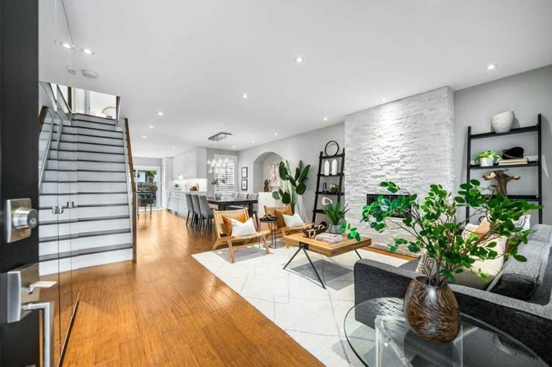 Preview image for 42 Sproat Ave, Toronto