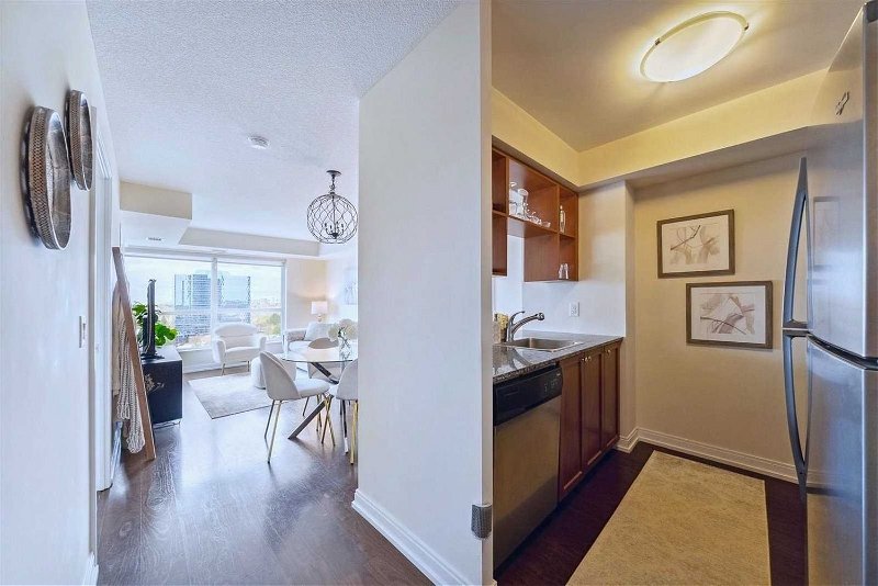 Preview image for 151 Village Green Sq #1306, Toronto