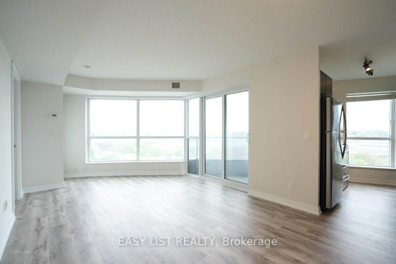 Preview image for 151 Village Green Sq #808, Toronto