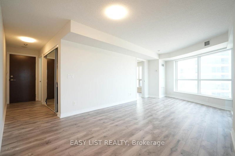 Preview image for 151 Village Green Sq #808, Toronto