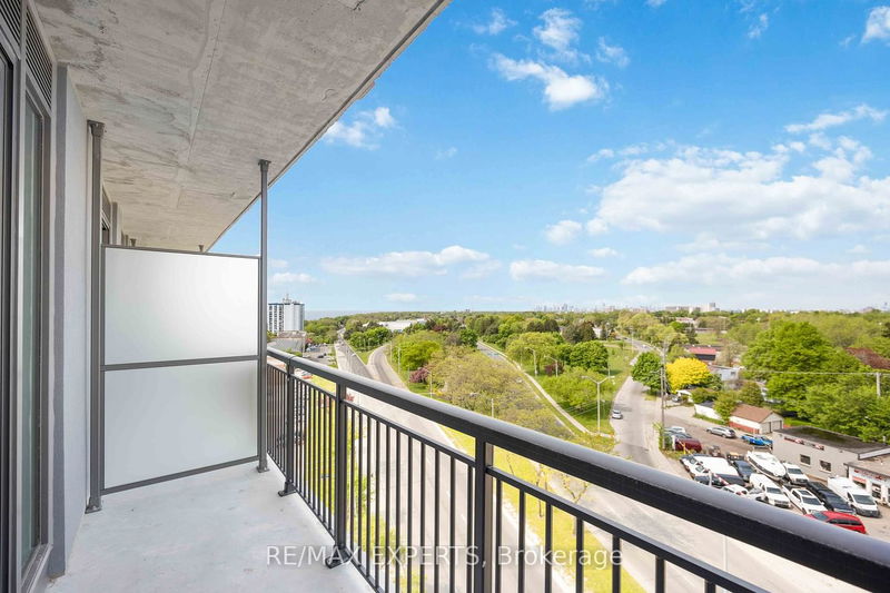 Preview image for 90 Glen Everest Rd #817, Toronto