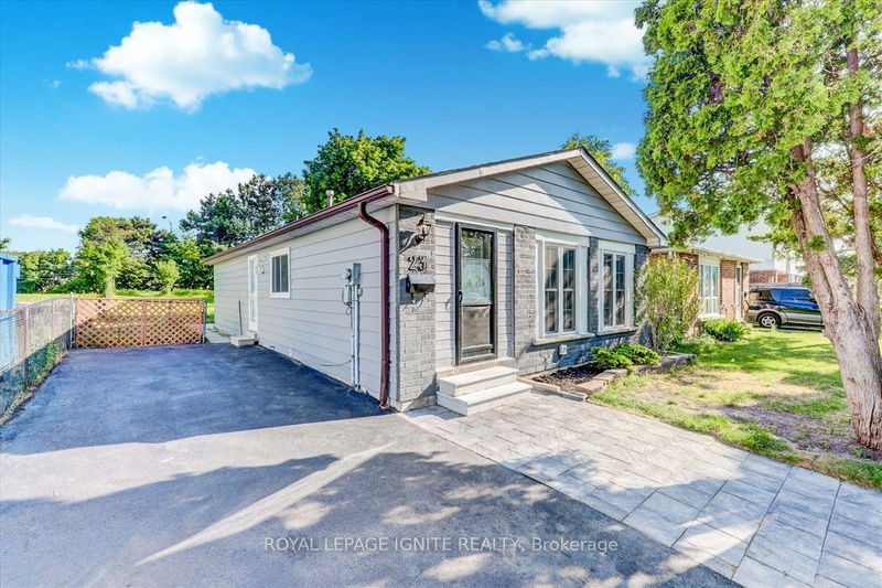 Preview image for 23 Gemshaw Cres, Toronto