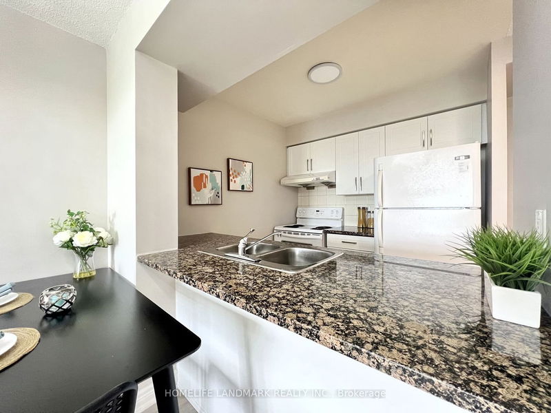 Preview image for 60 Town Centre Crt #2308, Toronto