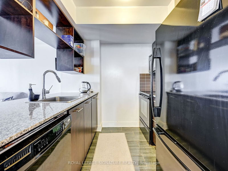 Preview image for 125 Village Green Sq #3807, Toronto