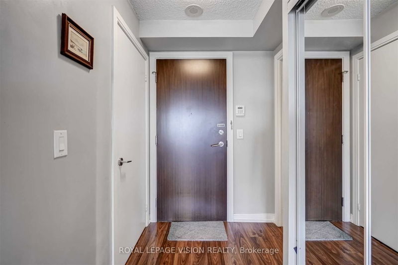 Preview image for 151 Village Green Sq #1109, Toronto