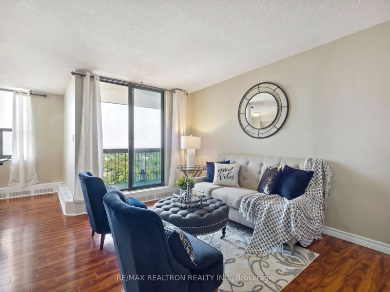 Preview image for 90 Ling Rd #1703, Toronto