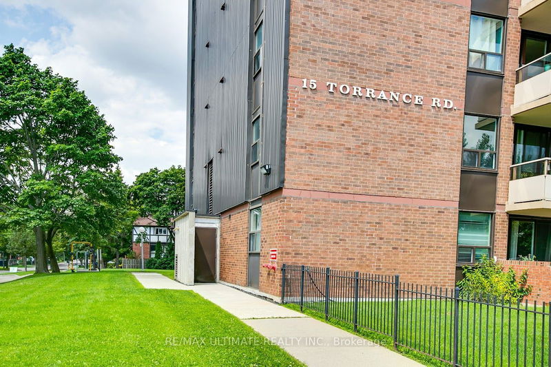 Preview image for 15 Torrance Rd #304, Toronto
