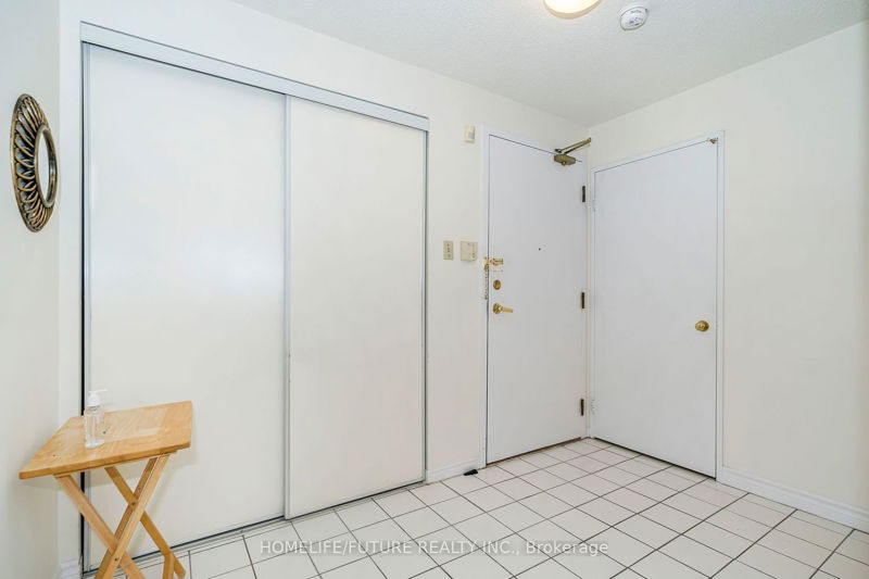 Preview image for 430 Mclevin Ave #101, Toronto