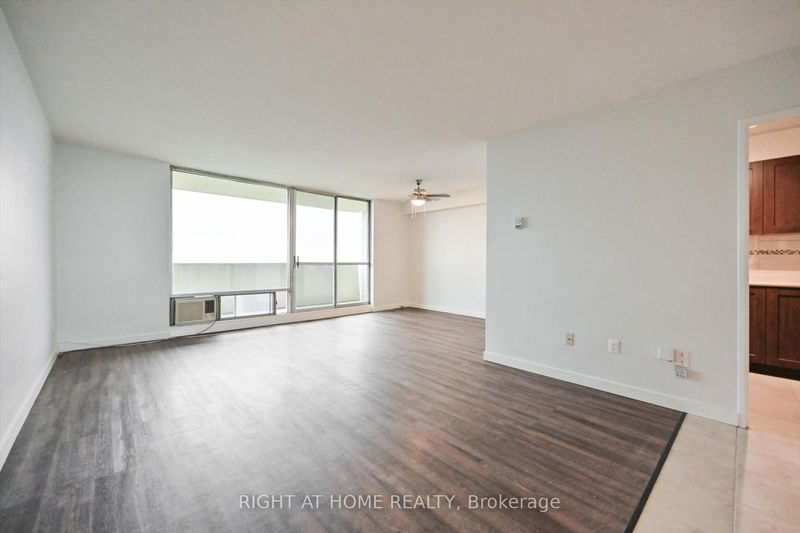 Preview image for 1 Massey Sq #2814, Toronto