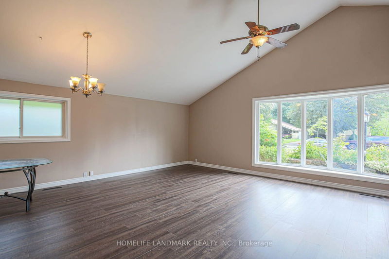 Preview image for 55 Munson Cres, Toronto