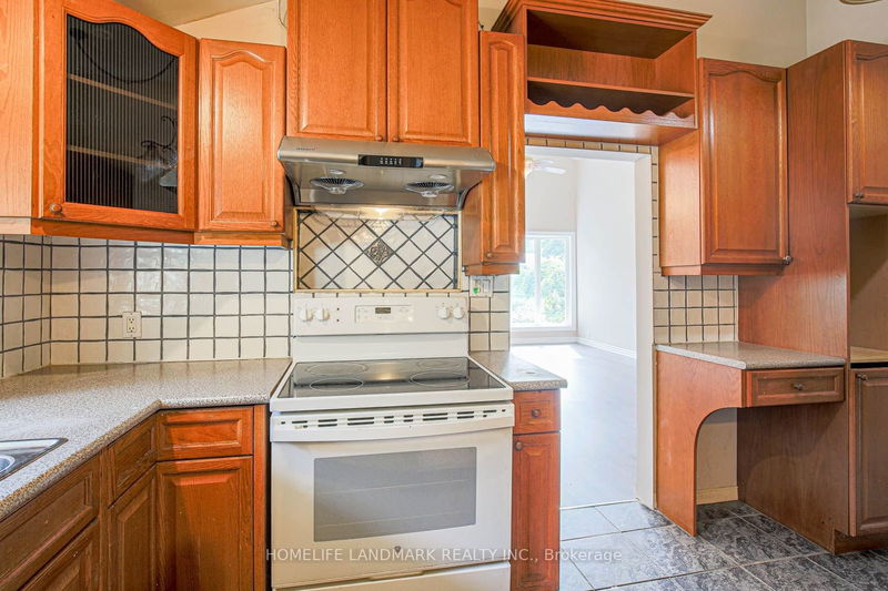 Preview image for 55 Munson Cres, Toronto