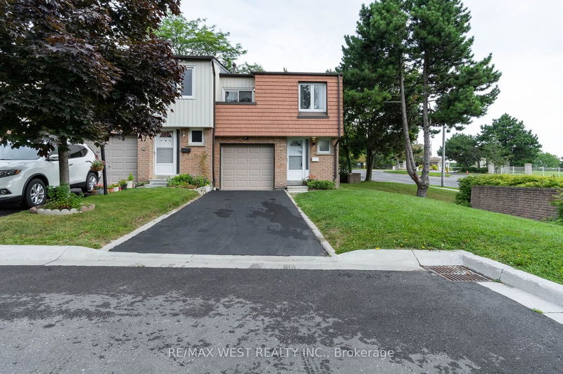 Preview image for 15 Guildwood Pkwy #16, Toronto
