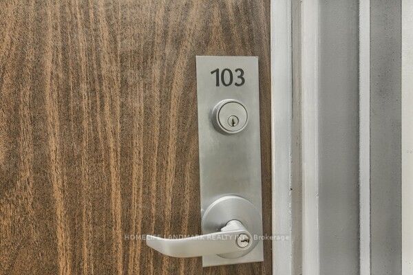 Preview image for 225 Bamburgh Circ #103, Toronto