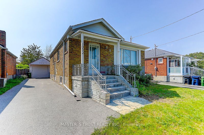 Preview image for 1032 Kennedy Rd, Toronto