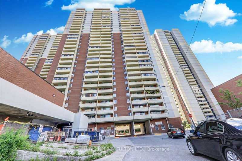 Preview image for 5 Massey Sq #2217, Toronto