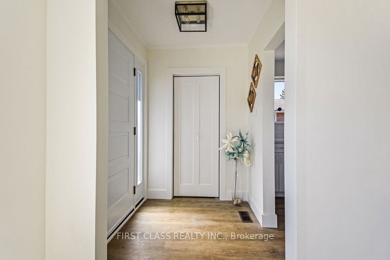Preview image for 24 Fintona Ave, Toronto
