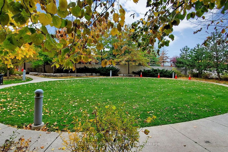 Preview image for 68 Grangeway Ave #1110, Toronto