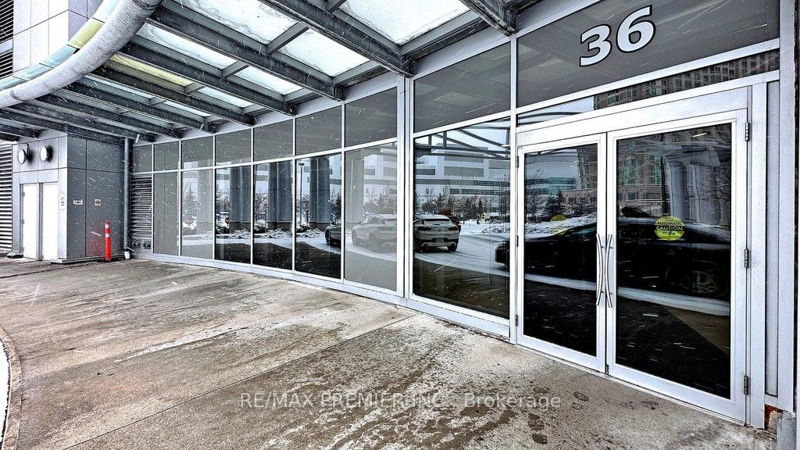 Preview image for 36 Lee Centre Dr #3010, Toronto