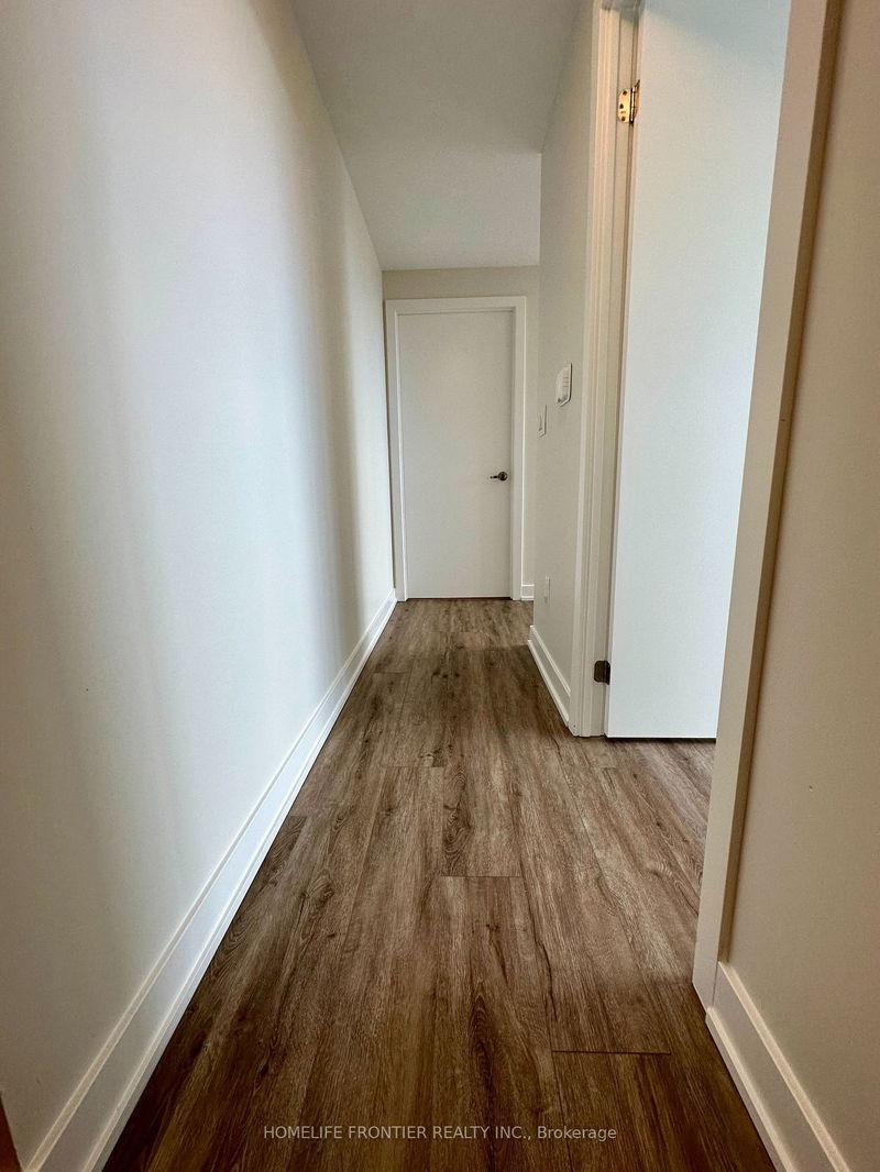 Preview image for 630 Greenwood Ave #513, Toronto