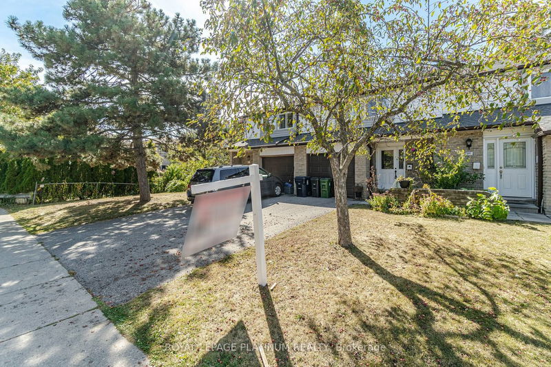 Preview image for 82 Malvern St, Toronto