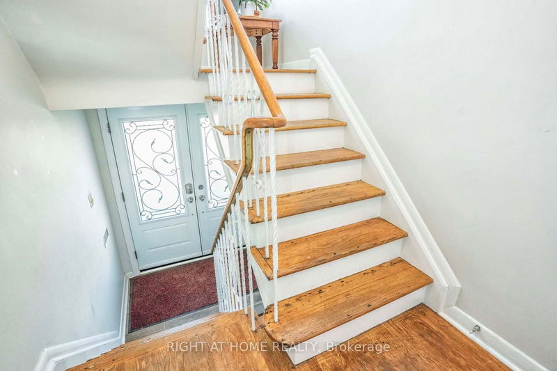 Preview image for 1149 Birchmount Rd, Toronto