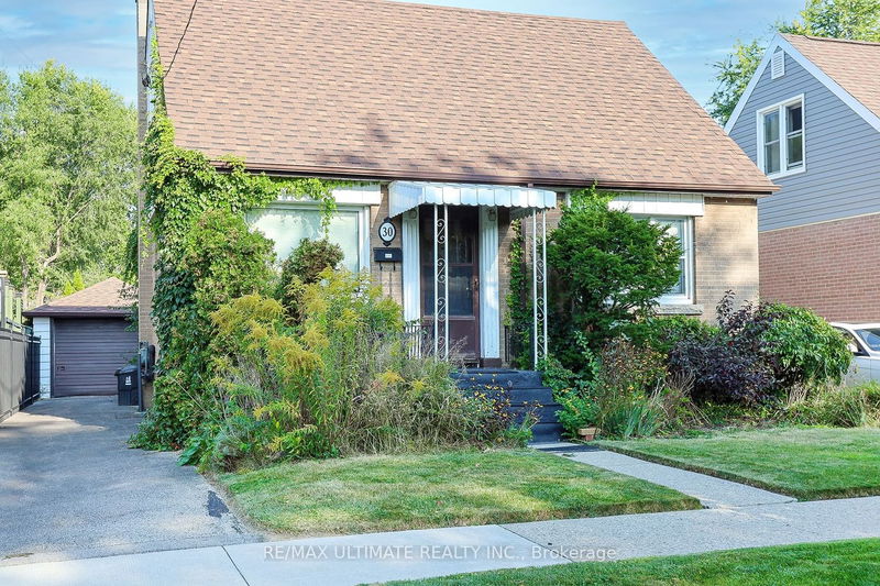 Preview image for 30 Dorine Cres, Toronto