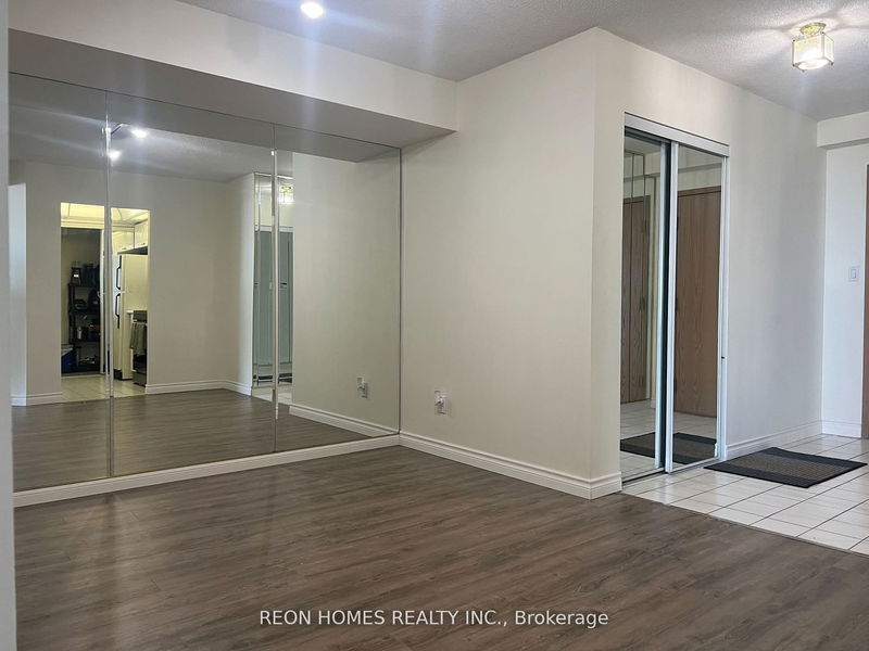 Preview image for 88 Corporate Dr #2301, Toronto