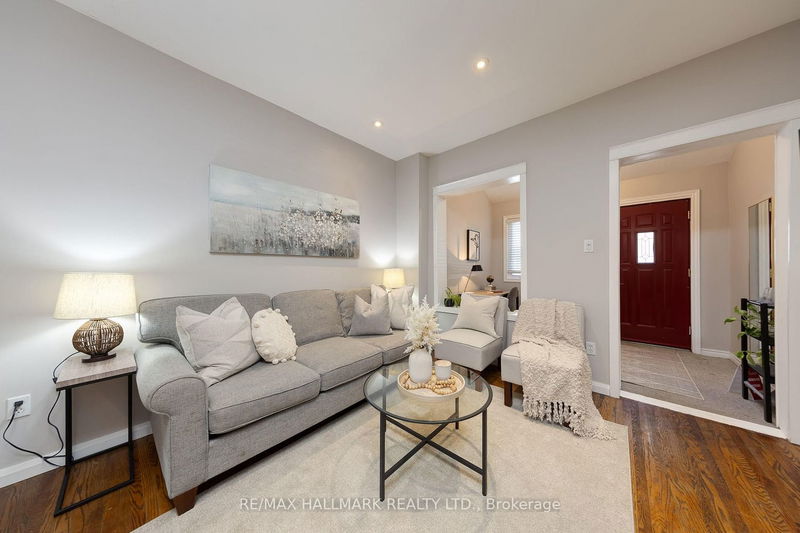 Preview image for 166 Hiawatha Rd W, Toronto