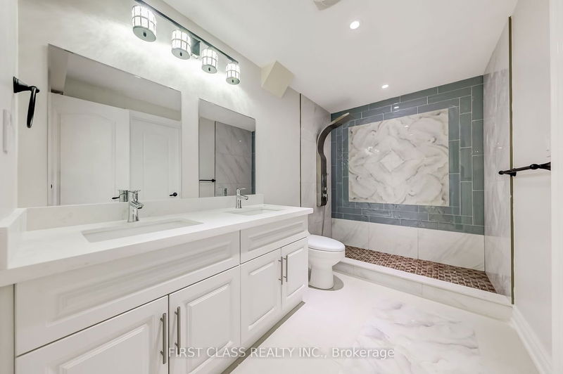 Preview image for 9 Holmbush Cres, Toronto