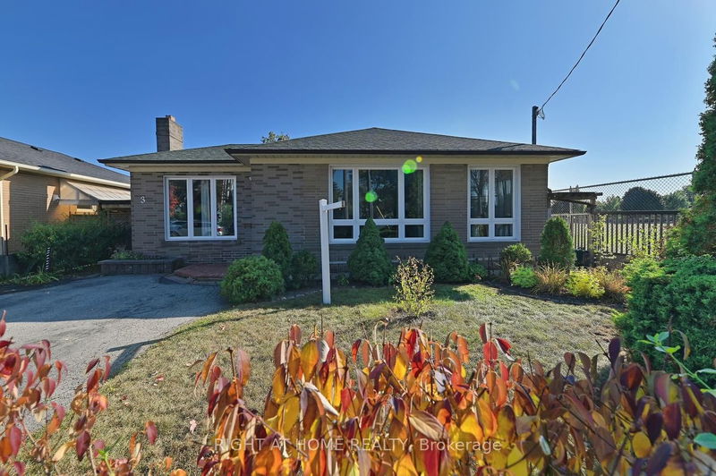 Preview image for 3 Delbert Dr, Toronto