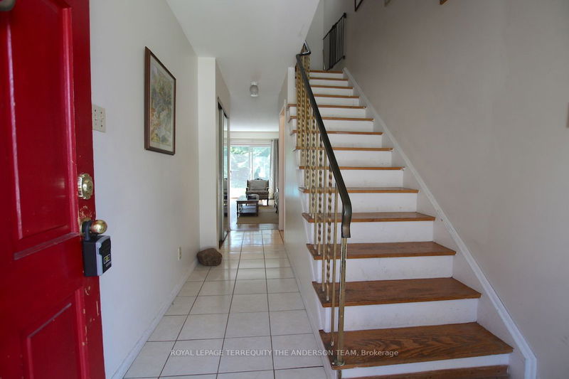 Preview image for 301 Washburn Way #5, Toronto