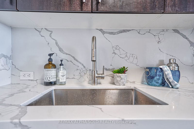 Preview image for 255 Village Green Sq #Ph04, Toronto