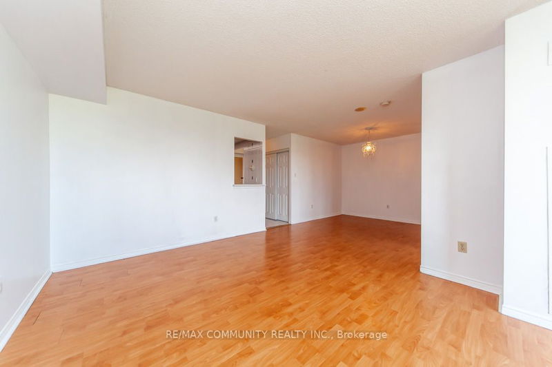 Preview image for 3 Greystone Walk Dr #424, Toronto