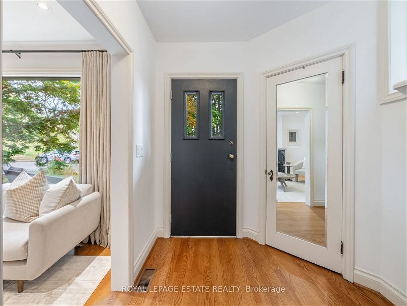Preview image for 4 Nursewood Rd, Toronto