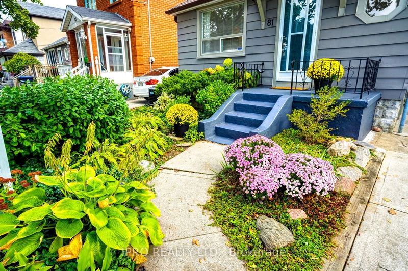 Preview image for 81 Lesmount Ave, Toronto