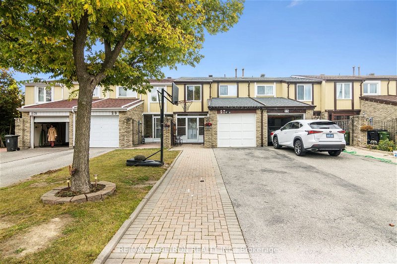 Preview image for 27 Newdawn Cres, Toronto