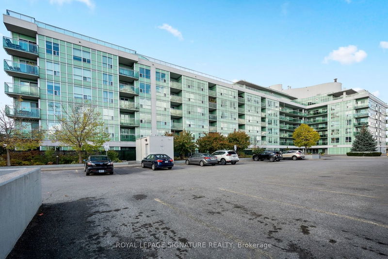 Preview image for 60 Fairfax Cres #107, Toronto