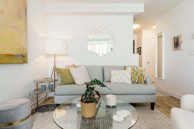 Preview image for 8 Trent Ave #406, Toronto